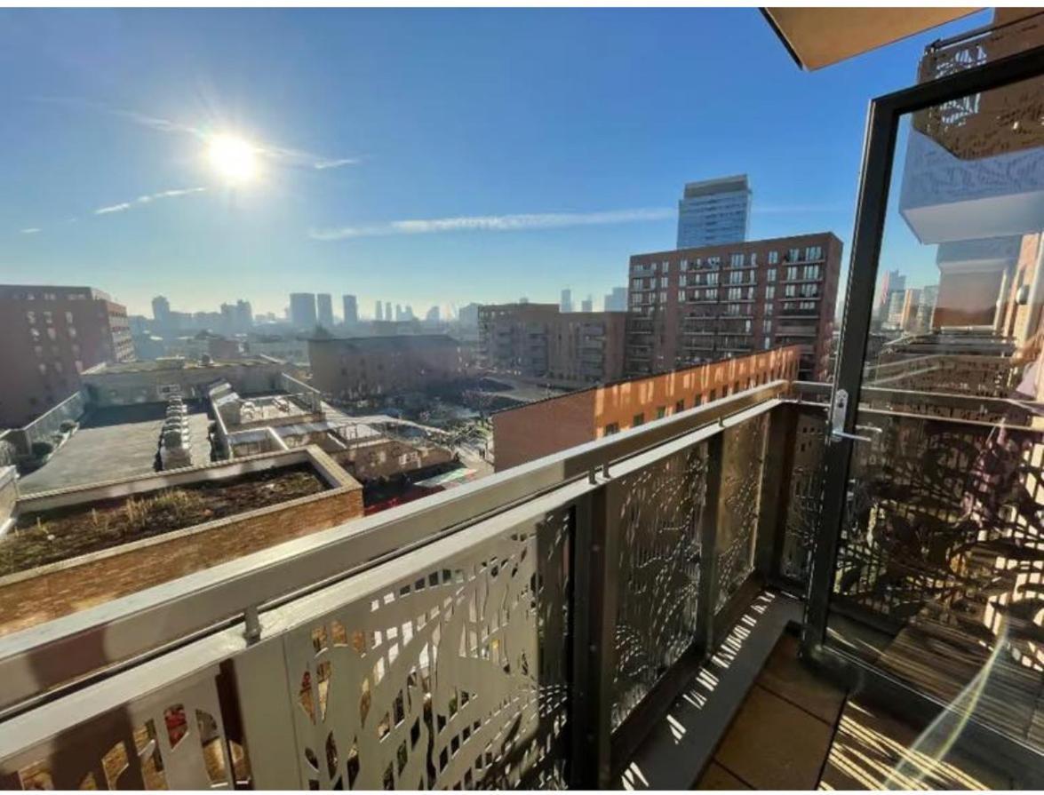 Canning Town -2 Bed Luxury Apartment Лондон Екстер'єр фото
